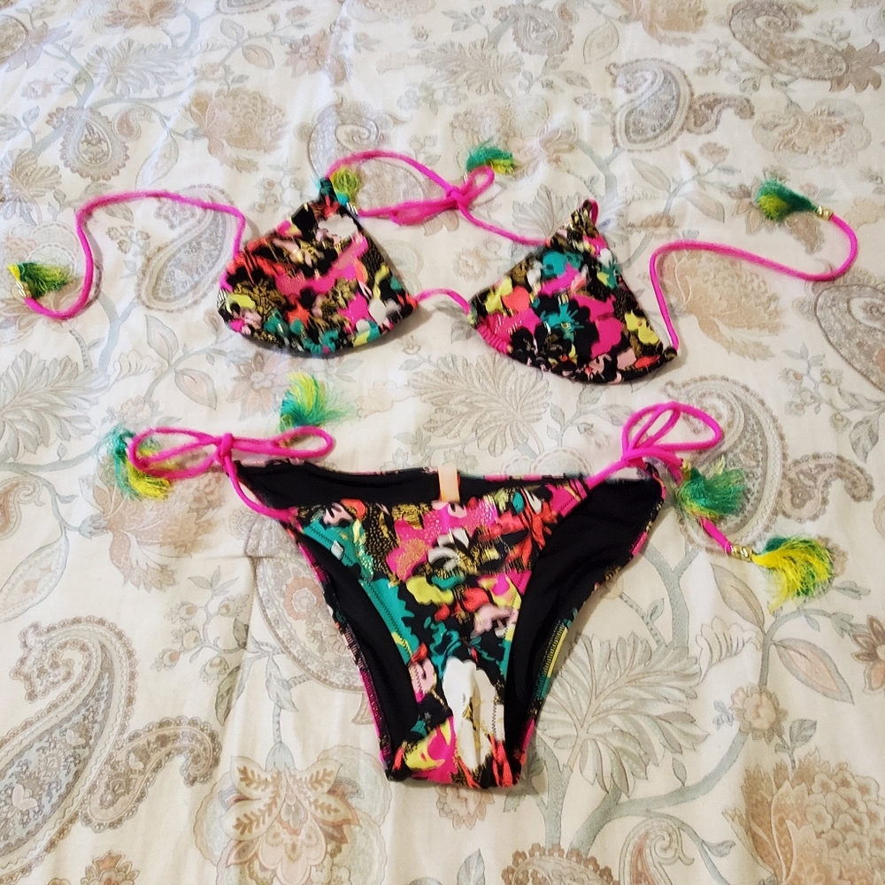 NWOT Victoria's Secret brand neon bikini two piece bathing suit